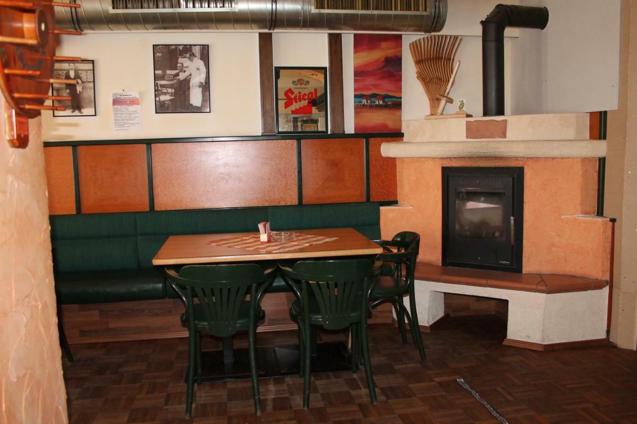 Haslach an der Mühl Gasthof-Cafe-Risano מראה חיצוני תמונה